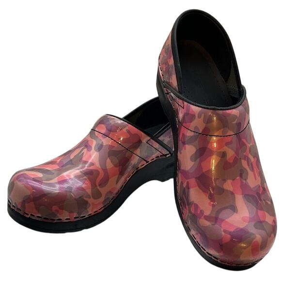 Sanita Slip-On Original Danish Clogs, Pink Gray Camo Nursing RN shoes EU:38 US:7 - Picture 1 of 7